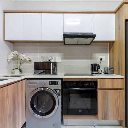 Lovely 2 Bed @Theblyde Pretoria-Noord Buitenkant foto