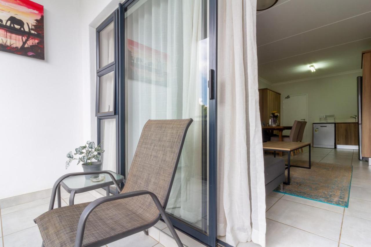 Lovely 2 Bed @theblyde * Pretoria