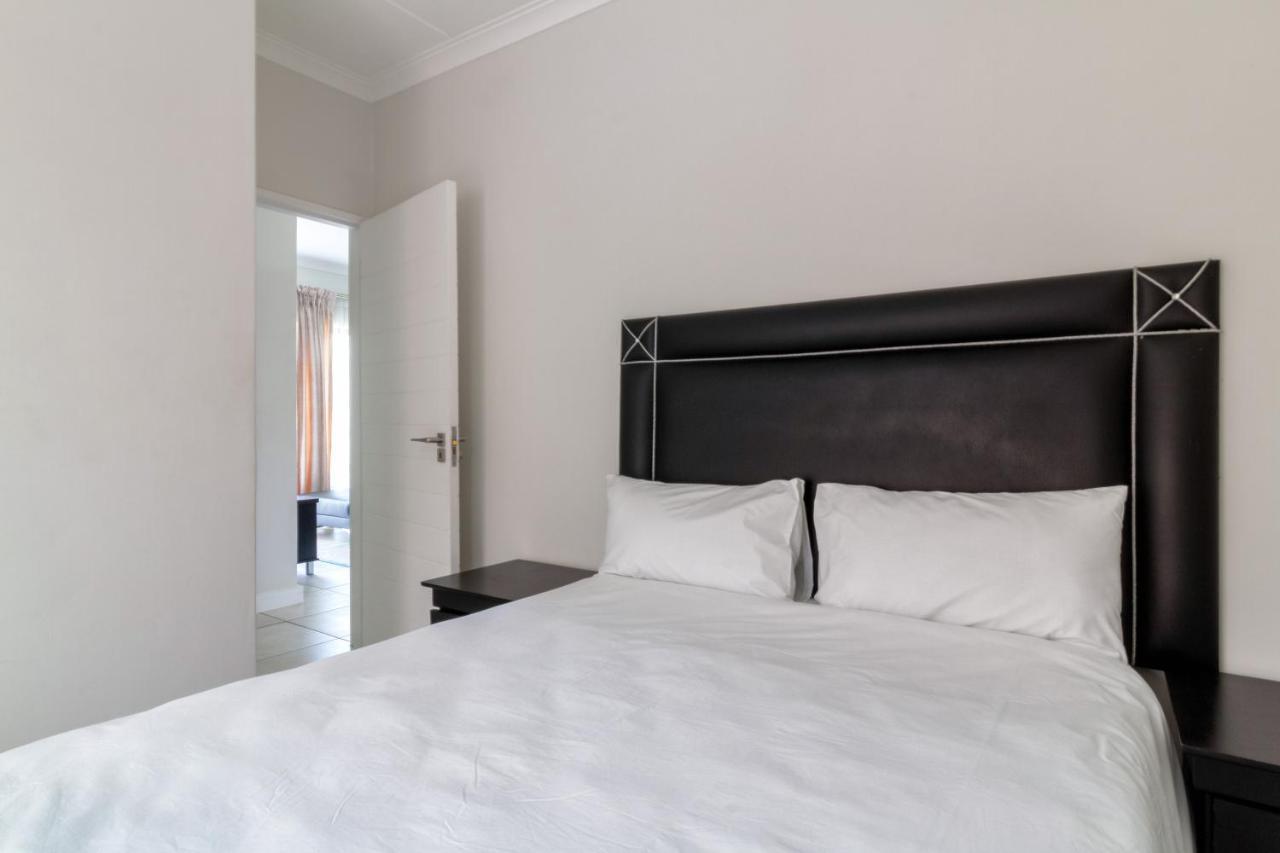 Lovely 2 Bed @theblyde