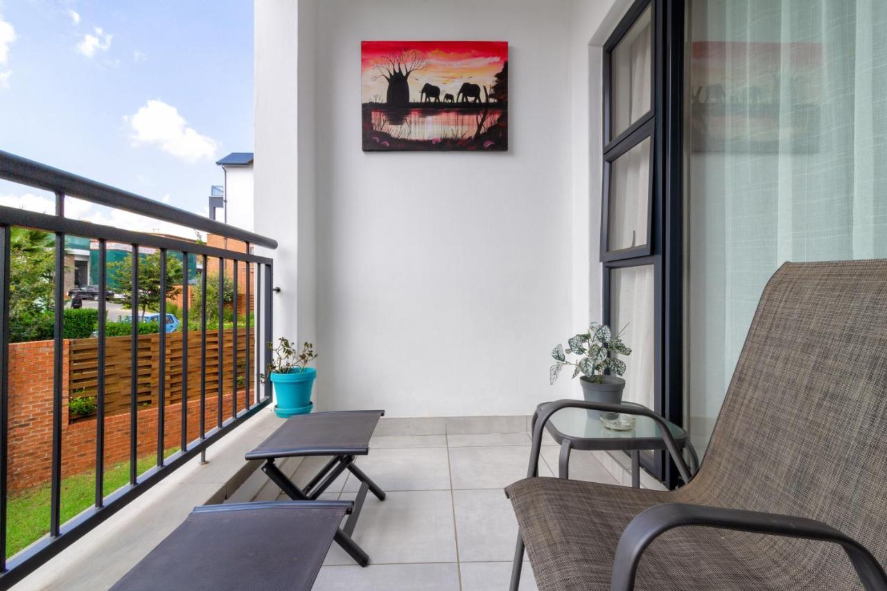 Apartment Lovely 2 Bed @theblyde